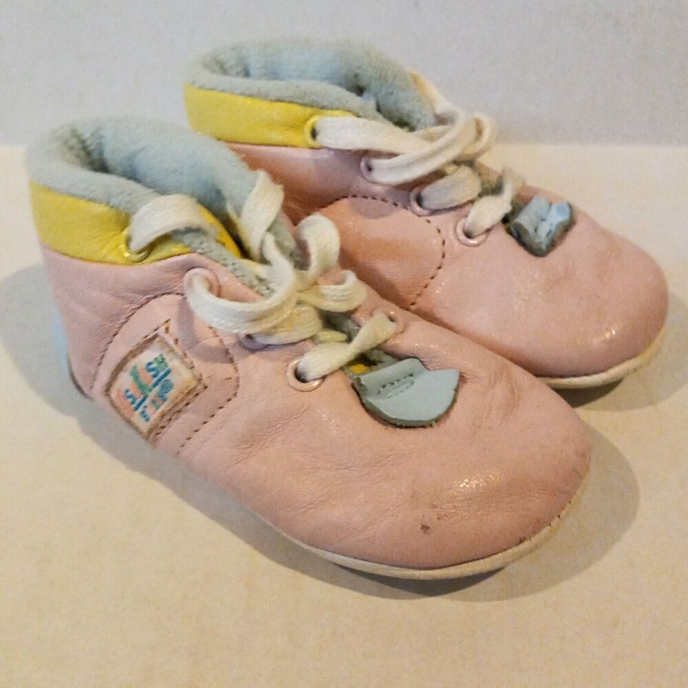 Vintage OshKosh B'Gosh Leather Crib Shoes/Sneakers-Size 2-Pink-Blue-Lace Up